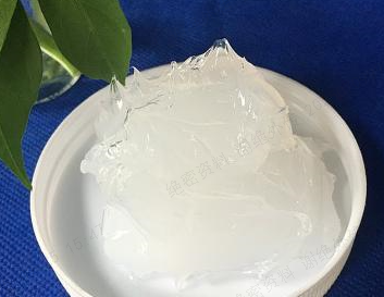 Polyethylene Glycol 2000